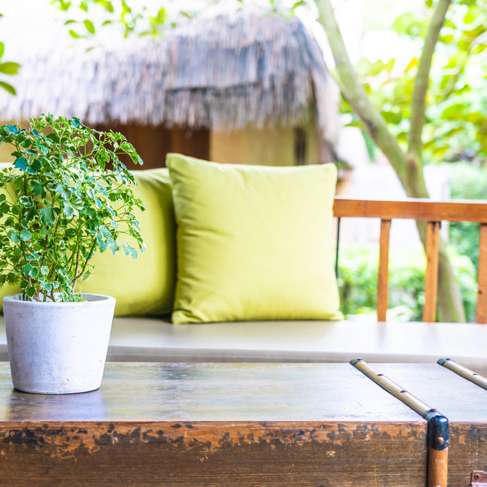 Enhance Your Outdoor Space: 6 Charming Garden Table Decoration Ideas